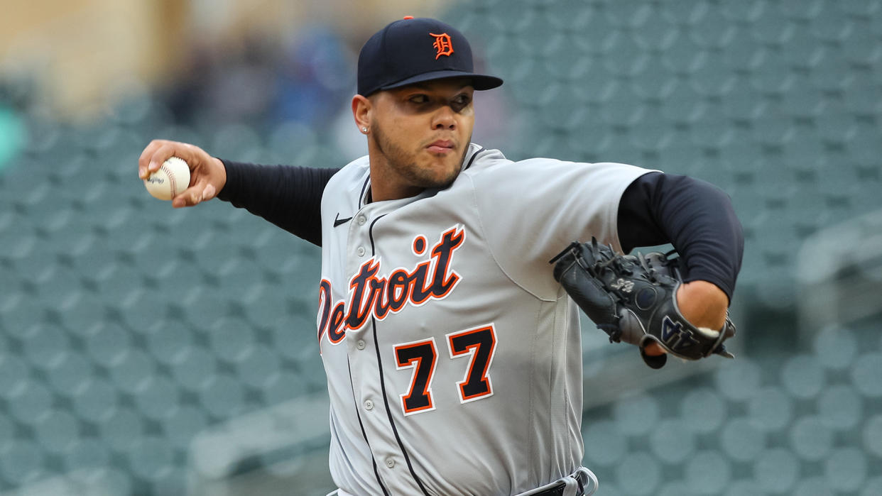 Joe Jimenez would give the Blue Jays a valuable late-game weapon. (Photo by David Berding/Getty Images)