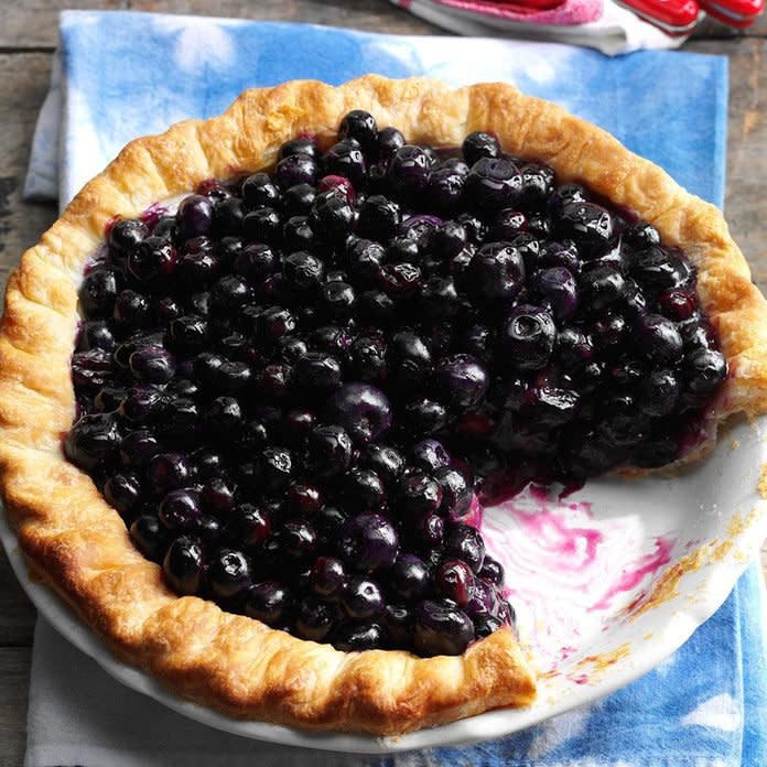 Cape Cod Blueberry Pie