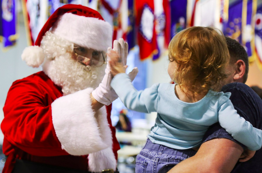 <em>A Labour councillor has insisted that a man should play the role of Father Christmas (PXHere/stock photo)</em>