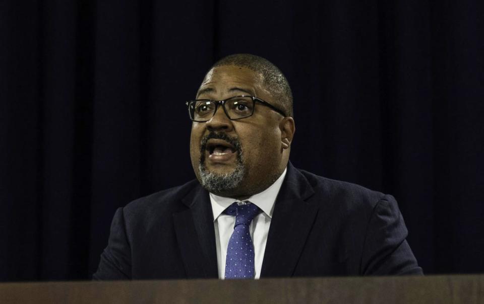 <div class="inline-image__caption"><p>District Attorney Alvin Bragg speaks at a press conference on Sept. 8, 2022.</p></div> <div class="inline-image__credit">Alex Kent/AFP via Getty Images</div>