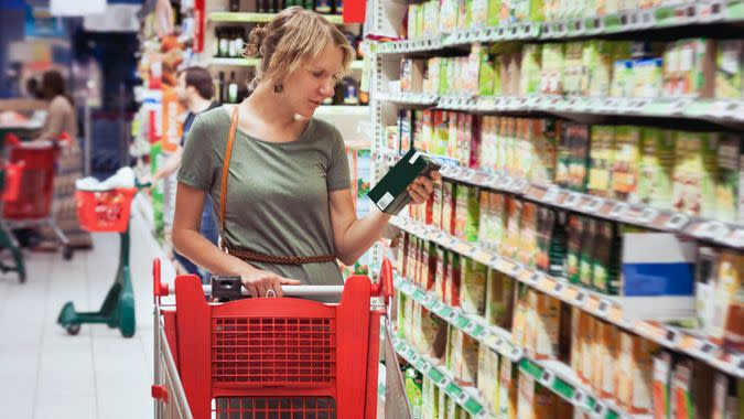 Price, grocery store, shopping cart, woman