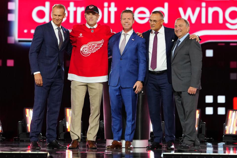 Meet Detroit Red Wings' class of 2024 5 forwards, 2 defensemen and a