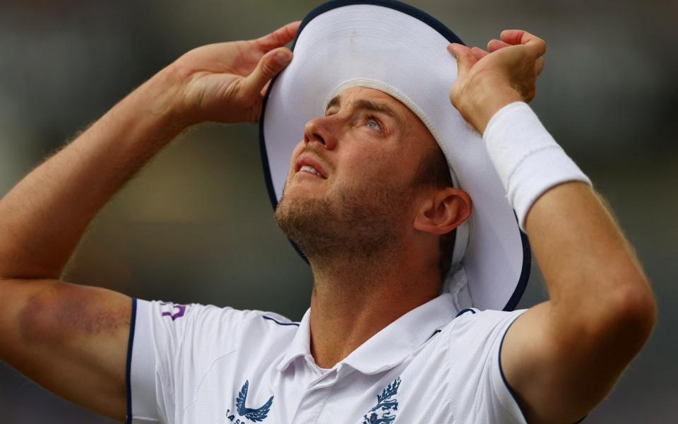 Stuart Broad looks to the sky