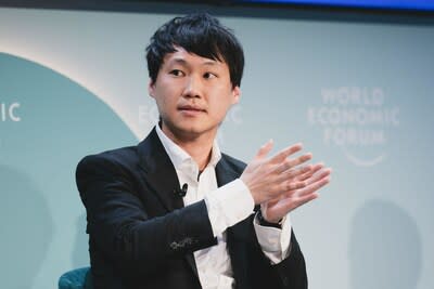 Jirayut Srupsrisopa, Founder and Group CEO, Bitkub Capital Group Holdings Co., Ltd. (PRNewsfoto/Bitkub Capital Group Holdings Co., Ltd.)