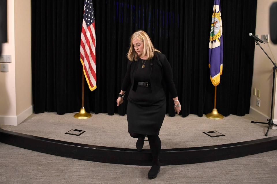 Mayor Megan Barry walks off the podium after press conference where she admitted to an affair with a member of her security detail from the Metro Police Department at the Metro Courthouse Wednesday, Jan. 31, 2018 in Nashville, Tenn.