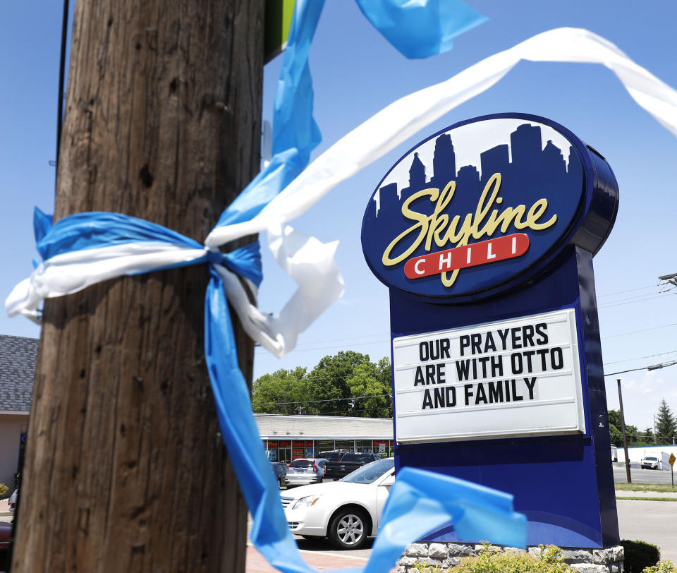 <p>An expression of sympathy is shown on a restaurant’s billboard for the family of Otto Warmbier June 21, 2017 in Wyoming, Ohio. (Photo: Bill Pugliano/Getty Images) </p>