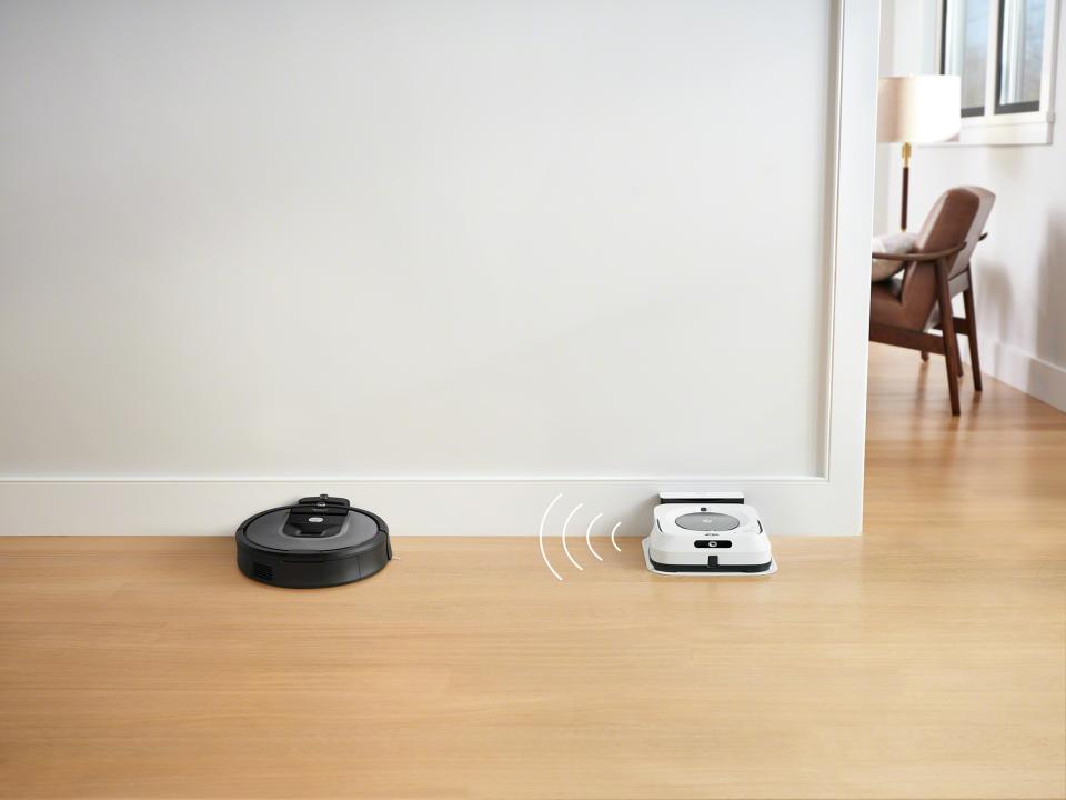 Talk to me, baby: the iRobot Roomba 960 is wifi connected. (Photo: Walmart)