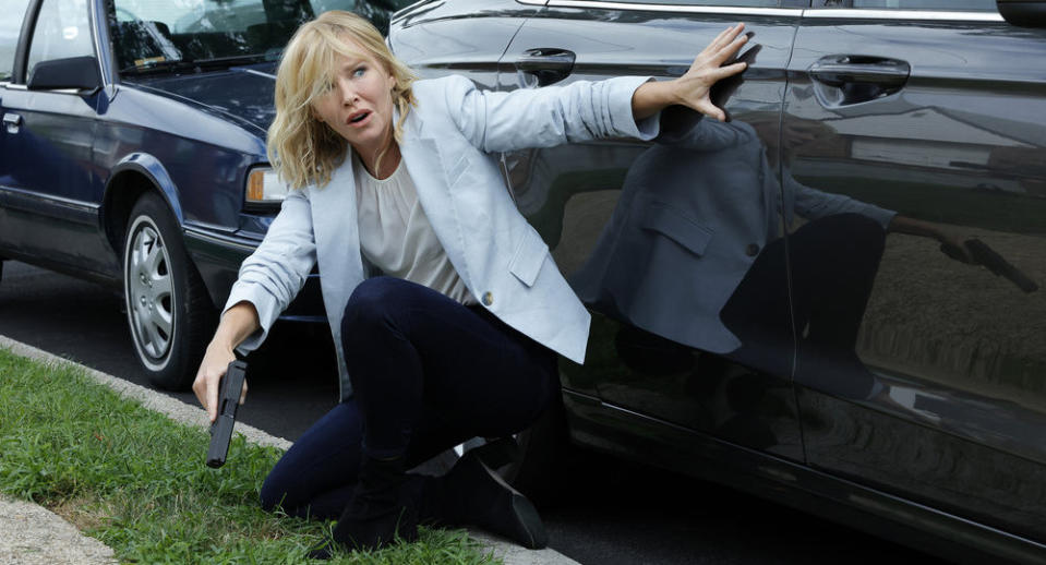 LAW & ORDER: PREMIERE -- "Gimme Shelter" -- Pictured: Kelli Giddish as Detective Amanda Rollins -- (Photo by: Will Hart/NBC)
