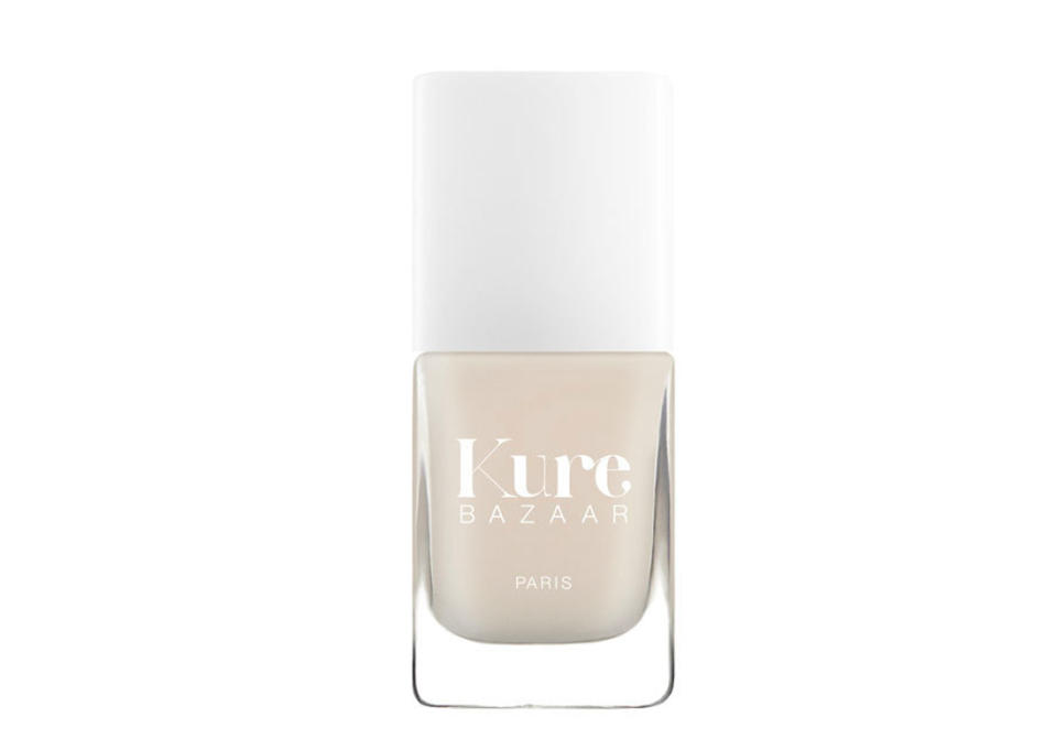 18€ les 10 ml <br><p>French Nude</p><br><a href="https://www.bazar-bio.fr/vernis-a-ongles-bio/495-kure-bazaar-vernis-a-ongles.html?gclid=EAIaIQobChMI4cb3nYTc6gIVgojVCh2t1gr7EAkYASABEgJ4H_D_BwE#/646-kure_bazaar_vernis_a_ongles-french_nude" rel="nofollow noopener" target="_blank" data-ylk="slk:Acheter;elm:context_link;itc:0;sec:content-canvas" class="link ">Acheter</a>