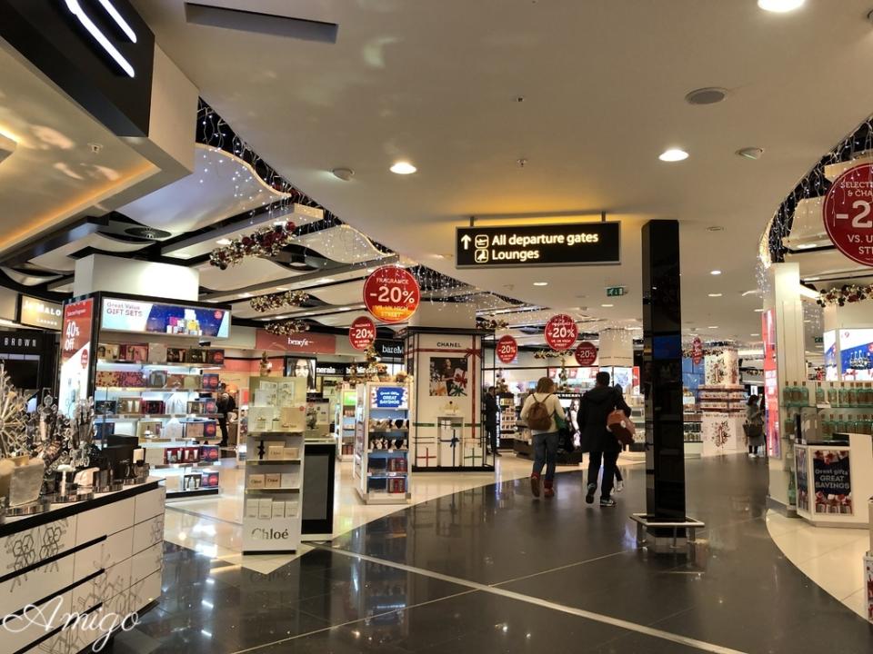 倫敦 Gatwick Airport出境免稅店