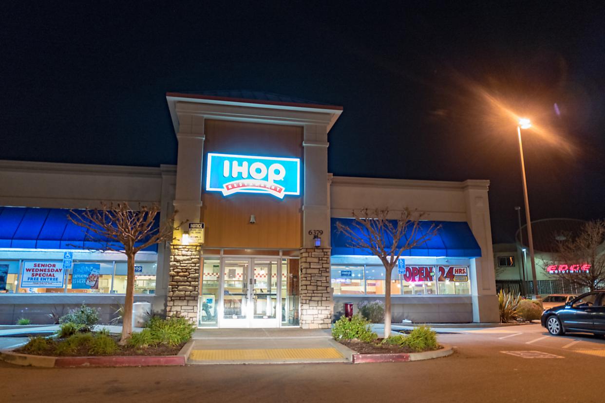 Customers at a North Carolina IHOP became angry after finding out their refills of orange juice were not free. (Photo by Smith Collection/Gado/Getty Images)