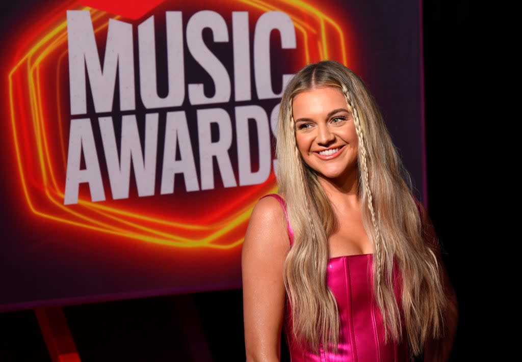 Music-CMT Music Awards (ASSOCIATED PRESS)