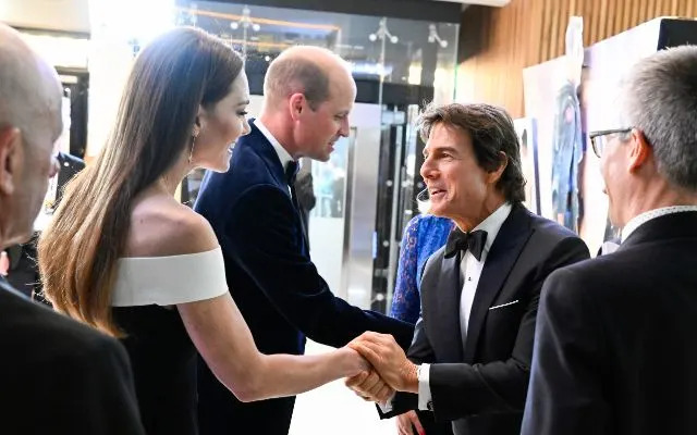 Catherine, Princess of Wales and Prince William, Prince of Wales greet Tom Cruise. Photo by Gareth Cattermole/Getty Images for Paramount Pictures.