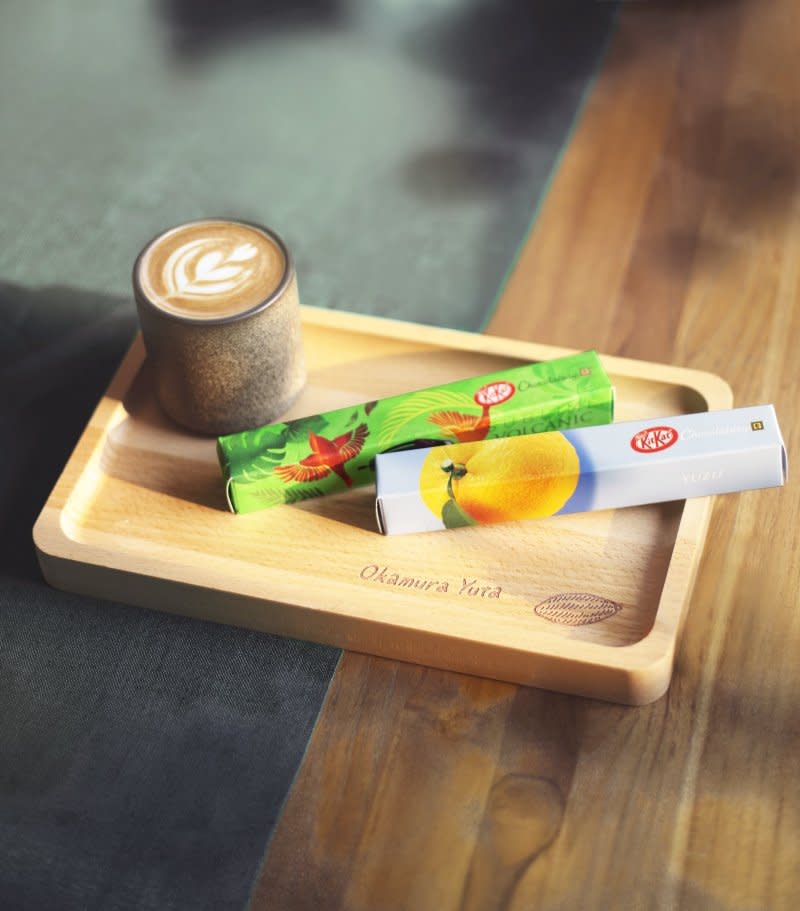 KITKAT® Chocolatory® Ceramic Cup & Wooden Board Set 陶瓷杯及木盤套裝