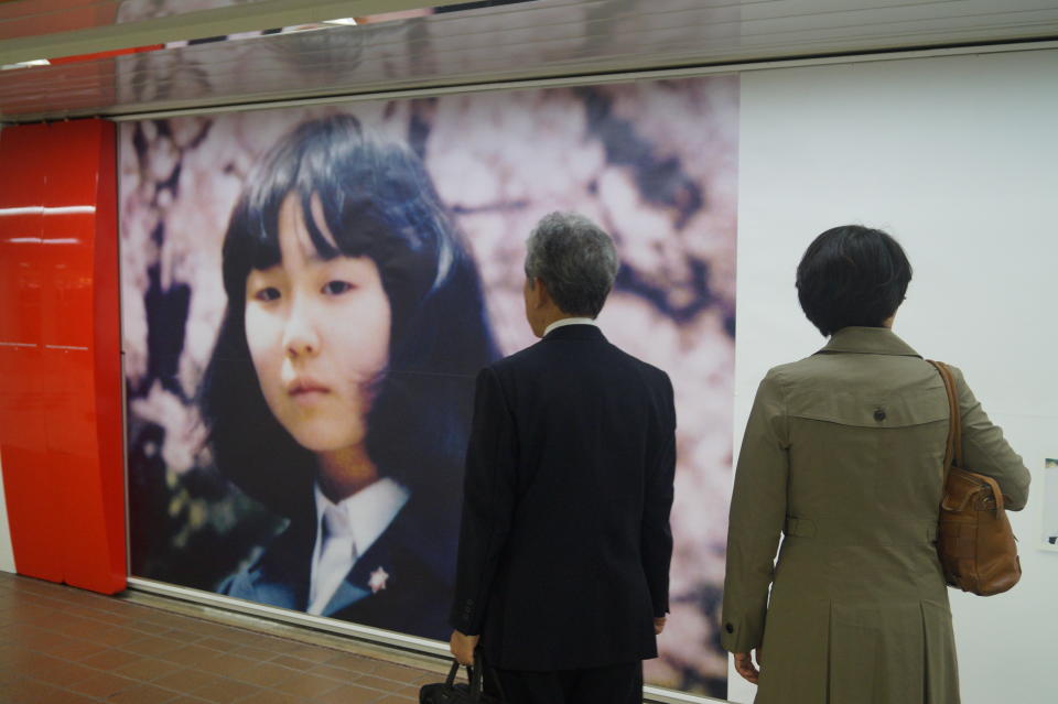 On Nov. 9, 2017, Tokyo’s Shinjuki rail station prominently displayed a large image of Megumi Tokota, who was abducted by North Korea in 1977, when she was a 13-year-old junior high school student. (Photo: Michael Walsh/Yahoo News)