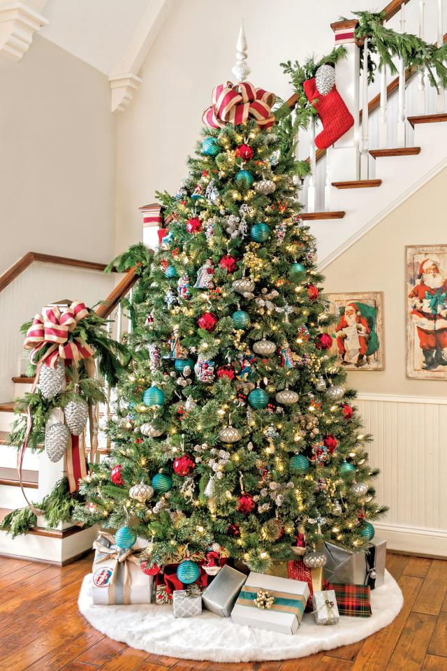 Festive Christmas Tree with Red Chevron Burlap Ribbon