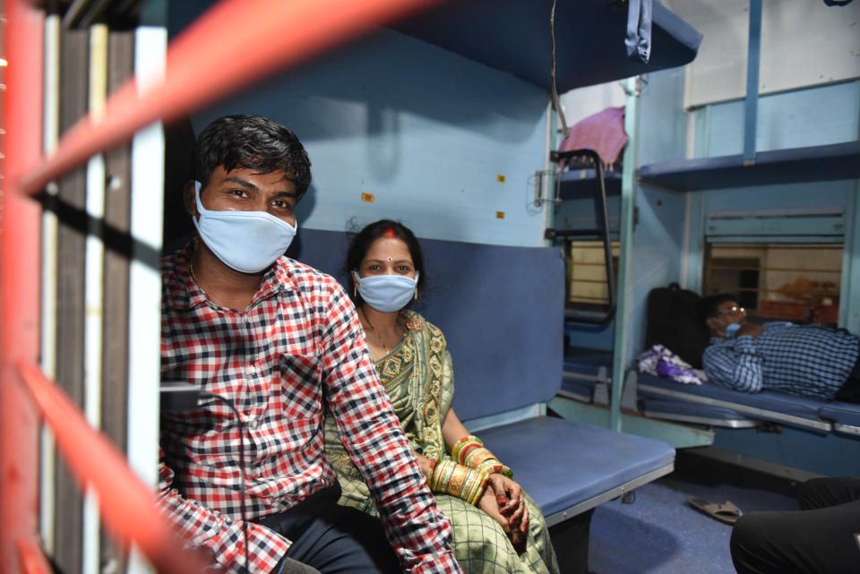 LUCKNOW, INDIA - JUNE 8: Travellers seen inside a Mumbai bound train at Aishbagh Railway Station, on June 8, 2020 in Lucknow, India. (Photo by Dheeraj Dhawan/Hindustan Times via Getty Images)