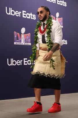 Talanoa Hufanga Makes An Entrance