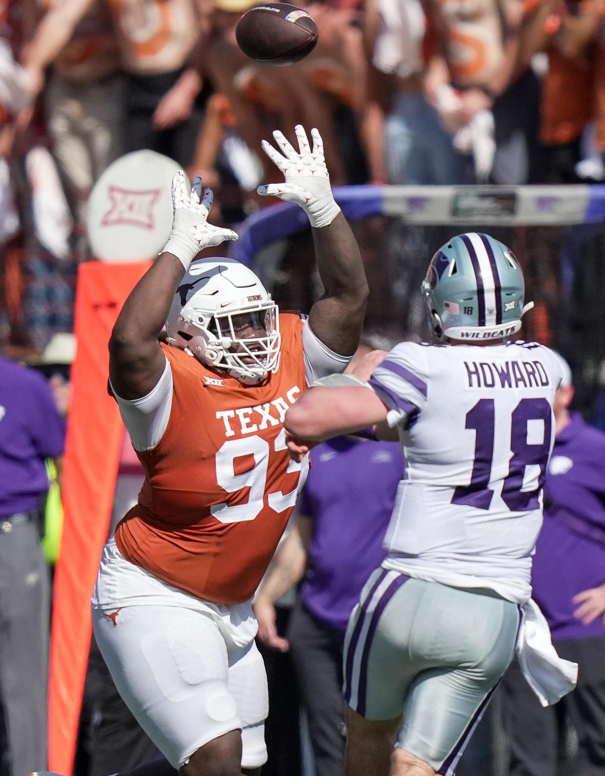 Texas defensive linemen T'Vondre Sweat and Byron Murphy II may be the second coming of Shaun Rogers and Casey Hampton for the Longhorns, who are getting solid play on the interior line this year.