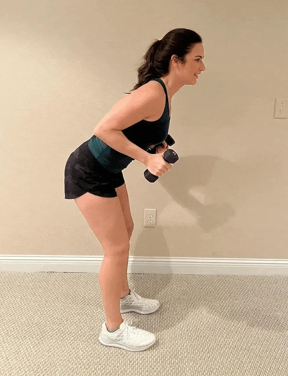 dumbbell exercises tricep kickback