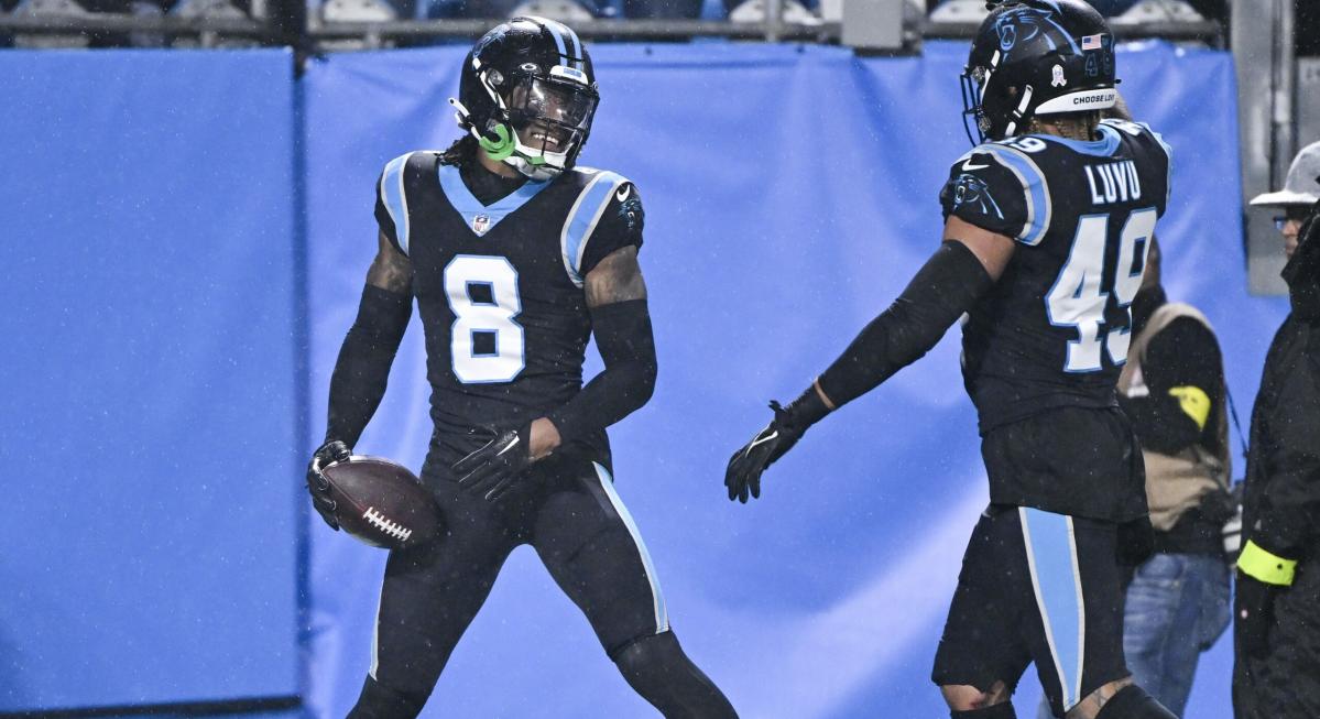 Panthers' Jaycee Horn leads all CBs in passer rating allowed