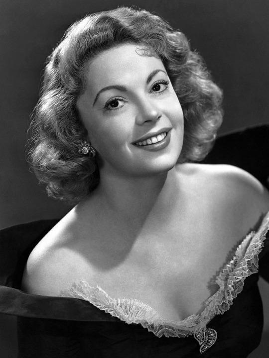 Three-time Emmy nominee Jayne Meadows, whose prolific showbiz career spanned six decades, died April 26 of natural causes at the age of 95. Meadows made her TV debut in the 1950s alongside husband (and future “Tonight Show” host) Steve Allen, and went on to appear on shows from “Fantasy Island” to “The Love Boat” to “St. Elsewhere,” earning three Emmy nominations from 1978 to 1996. She was also the sister of “The Honeymooners” star Audrey Meadows, who played Ralph Kramden’s wife Alice. (Source: Yahoo Magazines PYC)