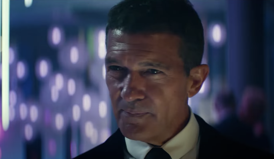 Antonio Banderas in a suit