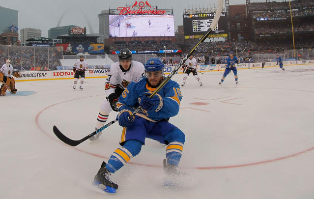 11 St Louis Blues Unveil 2016 Nhl Bridgestone Winter Classic Jerseys Stock  Photos, High-Res Pictures, and Images - Getty Images