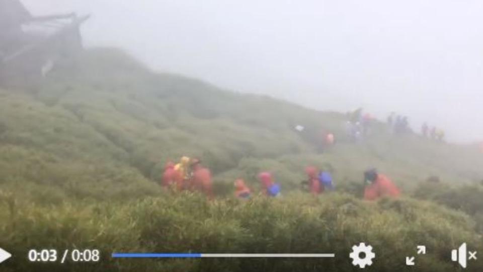 有山友曝光日前登山的情況。（圖／翻攝自陶晶瑩臉書）