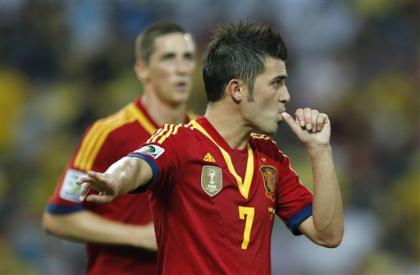 Even in a 10-0 win over Tahiti, the local fans were quick to boo if Spain stalled play.