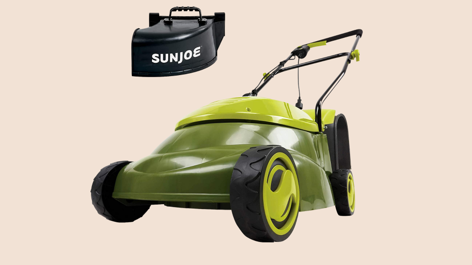 This Sun Joe electric lawn mower is precise and user-friendly, now on sale at Walmart for a limited time.