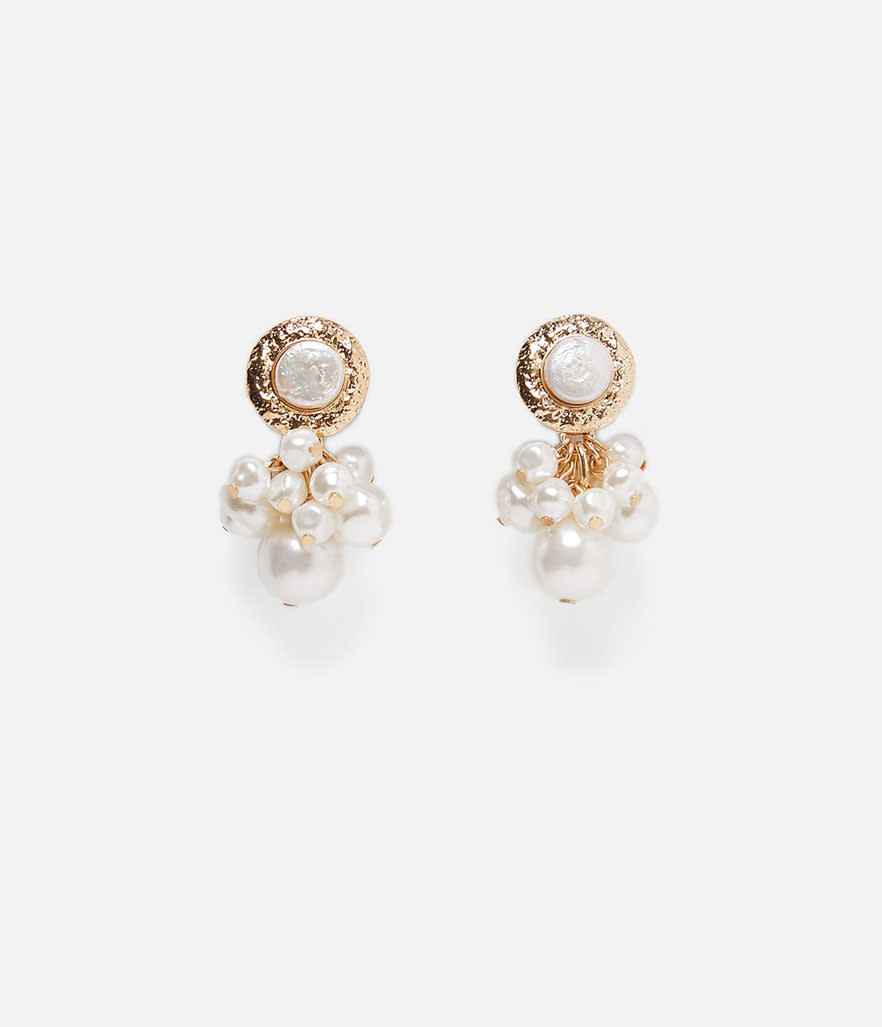 Zara Faux Pearl Earrings (Photo: Zara)