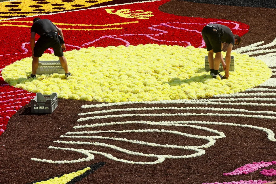 La alfombra de flores ''Art Nouveau'' en Bruselas