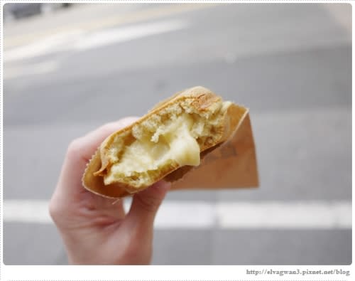 公園路無名紅豆餅 --10 元有找的銅板美食 ☆幸福的傳統味 ☆