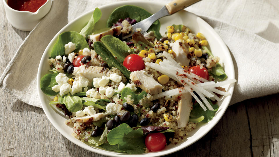 Starbucks Zesty Chicken and Black Bean Salad Bowl (Starbucks)