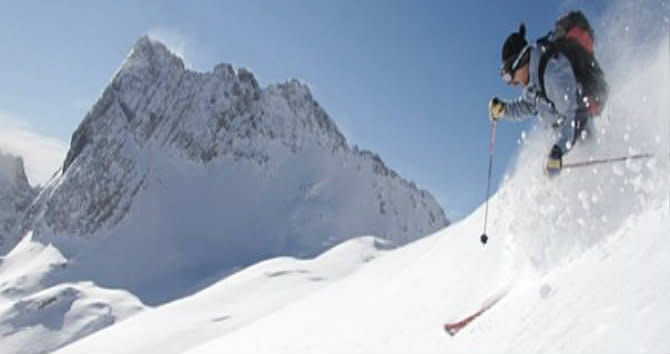 Skiing on the slopes above Garmisch-Partenkirchen. Photo Courtesy of Flickr: familymwr