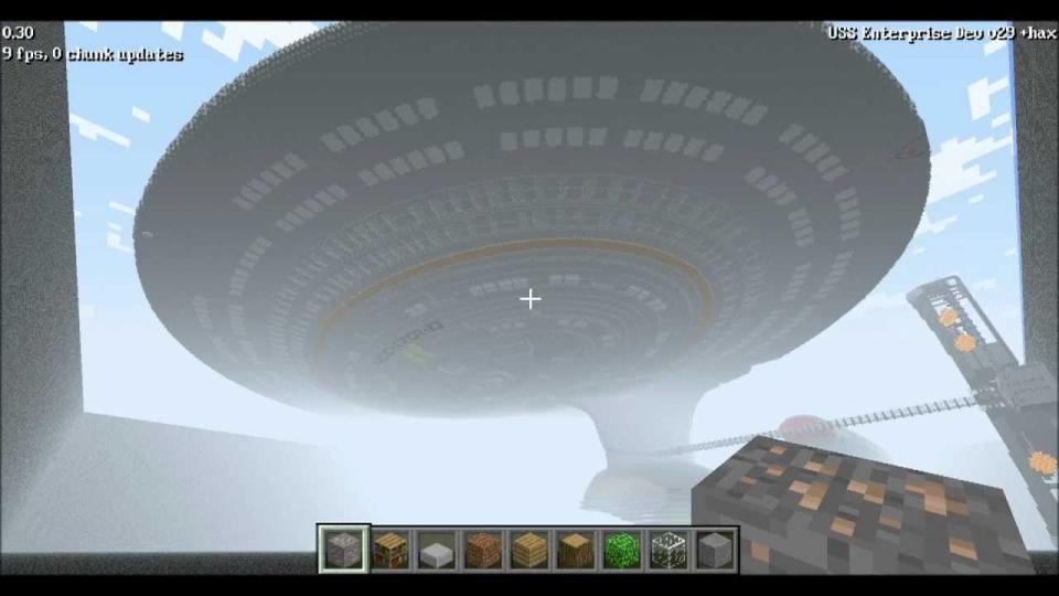 The life-size Starship Enterprise-D (Minecraft)