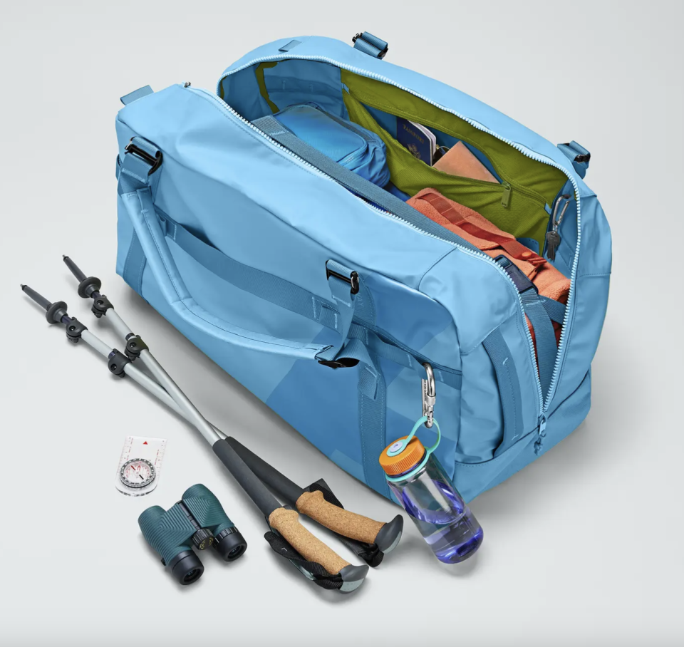 Away The Outdoor Duffle 70L