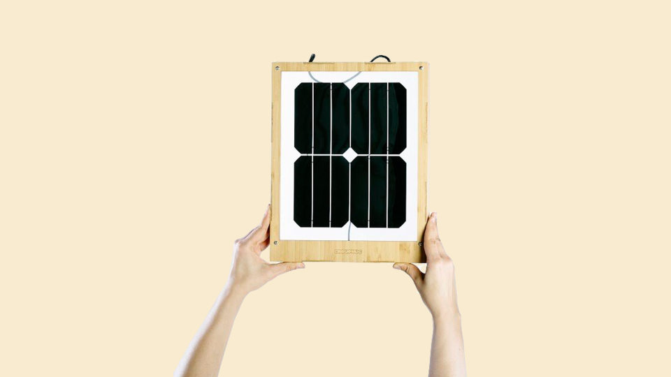 Best sustainable gifts: Grouphug window solar charger