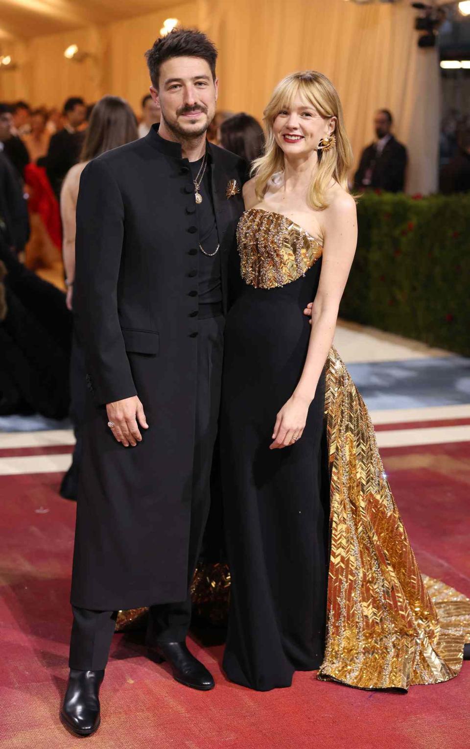 Marcus Mumford and Carey Mulligan attend The 2022 Met Gala Celebrating "In America: An Anthology of Fashion" at The Metropolitan Museum of Art on May 02, 2022 in New York City