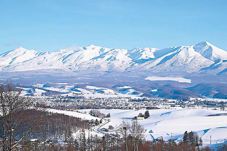 北海道富良野十勝岳是登山熱點。（Tokachidake Geopark Promotion Council圖片）