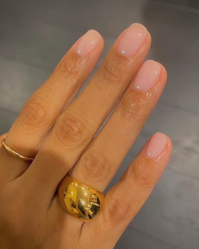 10 Cute, Dainty Rings To Compliment Your Summer Mani - The Summer Study