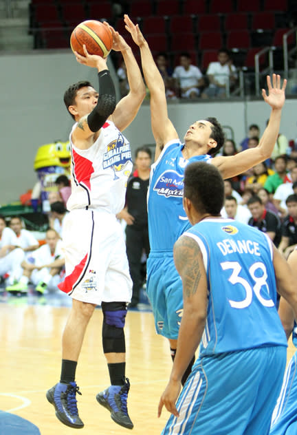 Gary David, shooting guard, GlobalPort Batang Pier. (PBA Images)