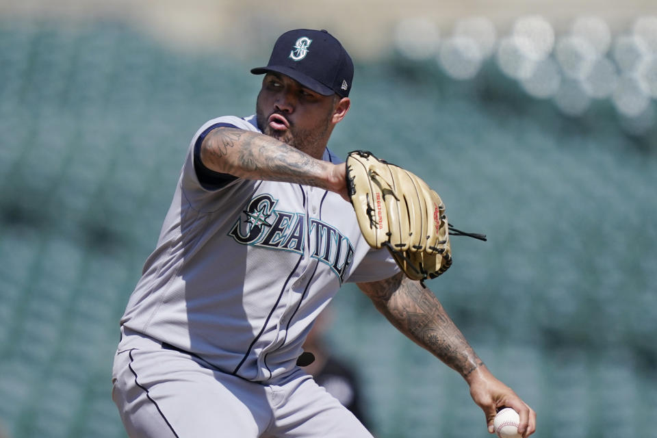 Seattle Mariners relief pitcher Hector Santiago throws during the eighth inning of a baseball game against the Detroit Tigers, Thursday, June 10, 2021, in Detroit. (AP Photo/Carlos Osorio)
