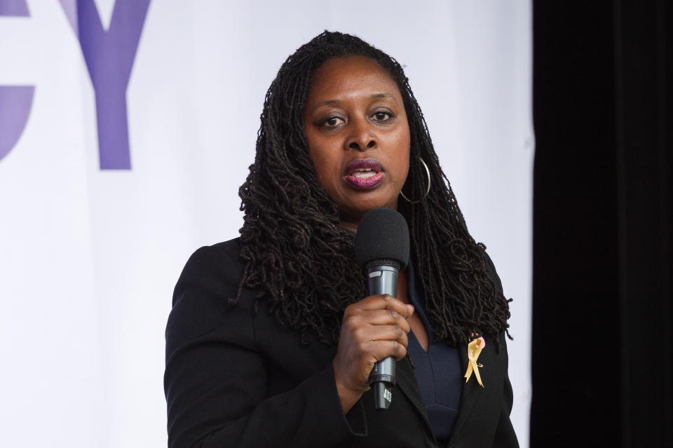 LONDON, UNITED KINGDOM - SEPTEMBER 04: Shadow Women & Equalities Secretary Dawn Butler speaks to thousands of pro-EU demonstrators gathered for a cross-party rally in Parliament Square, organised by the People's Vote Campaign on 04 September, 2019 in London, England, to protest against Boris Johnson's Brexit strategy which involves leaving the EU on 31 October 2019 with or without an exit deal. (Photo credit should read Wiktor Szymanowicz / Barcroft Media via Getty Images)