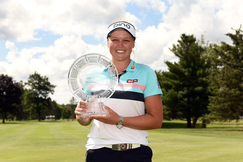 Brooke Henderson wins Meijer LPGA Classic