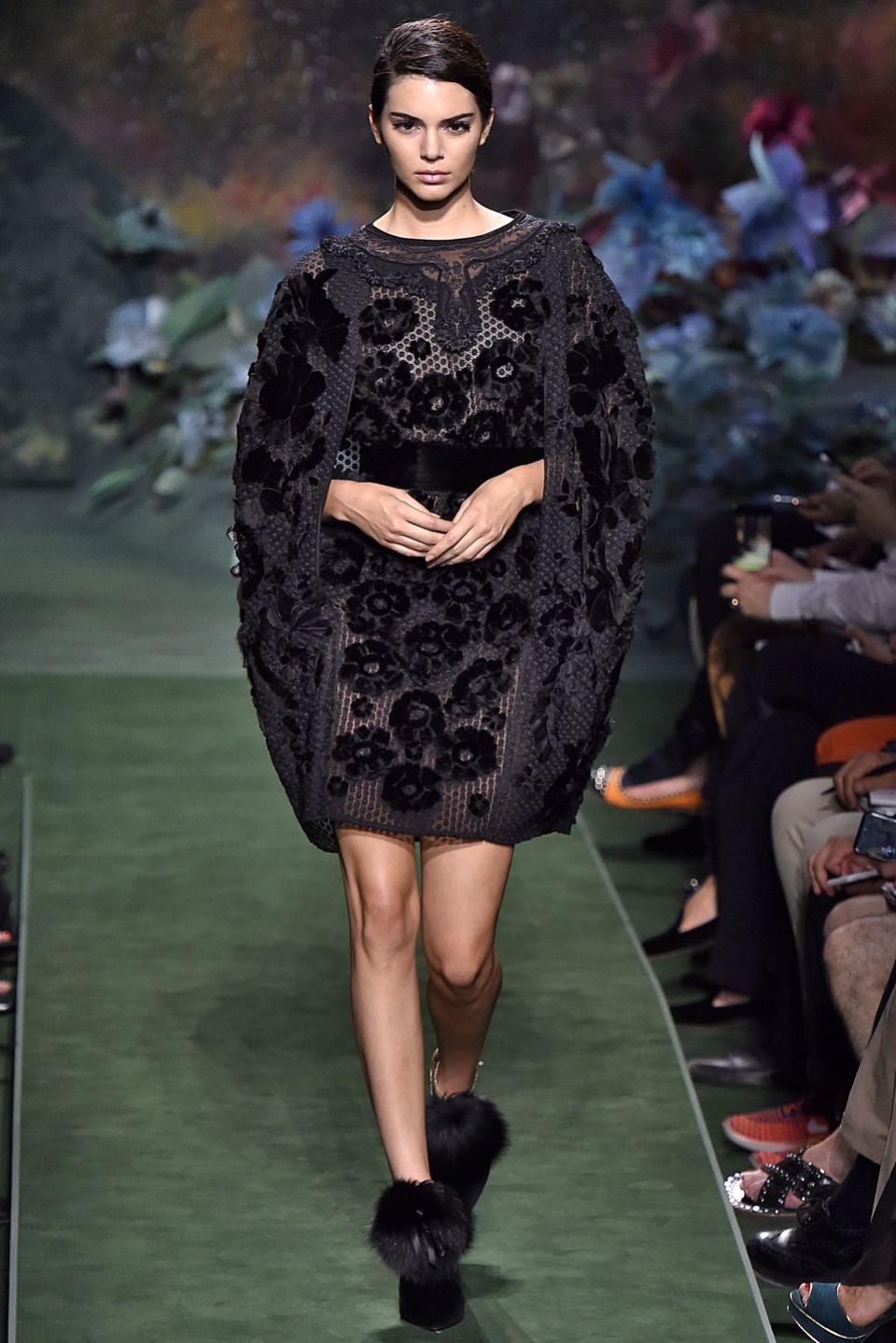 <p>Kendall walks the Fendi Haute Couture Fall/Winter show in Paris</p>