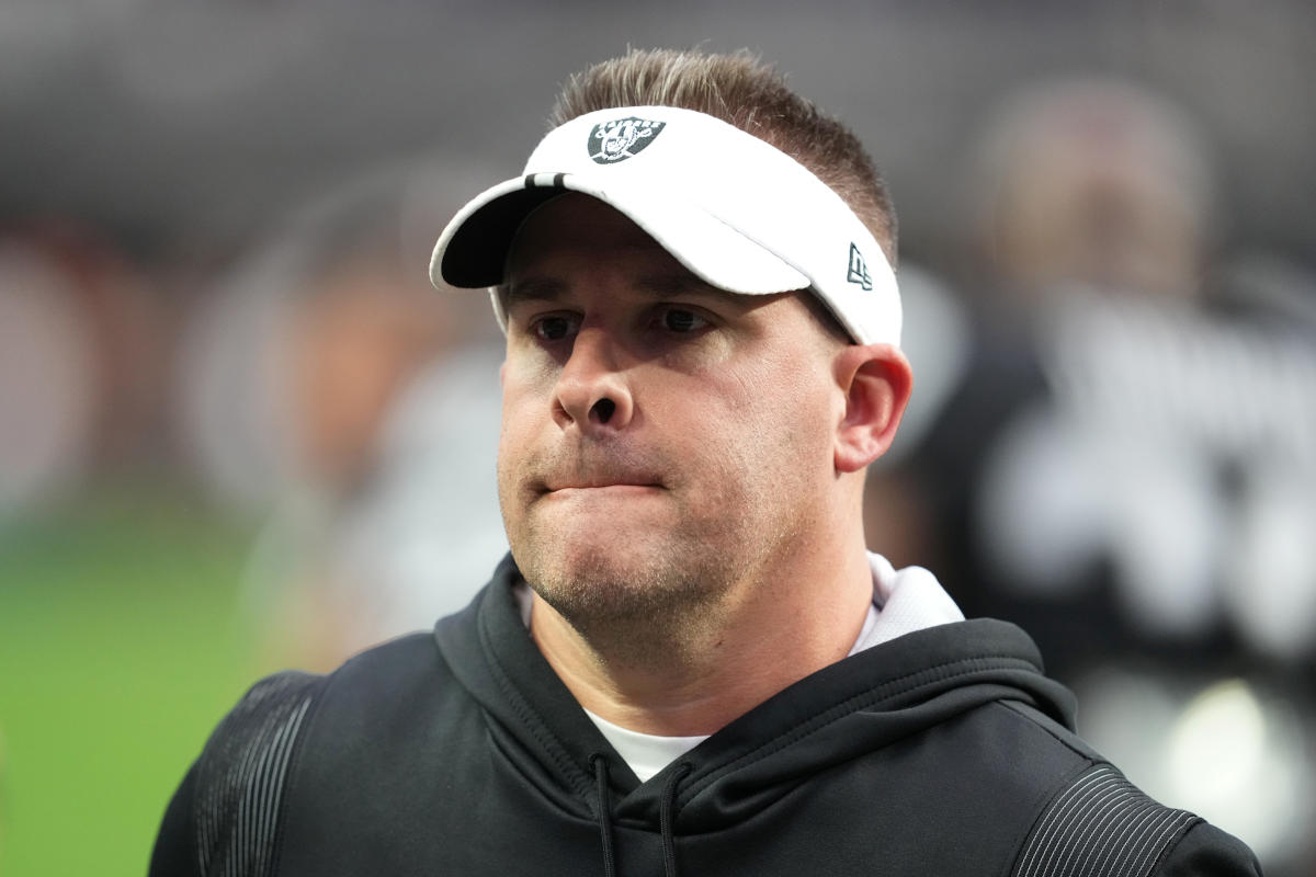 Raiders look like a new team after Josh McDaniels was fired, blast the  Giants - Yahoo Sports