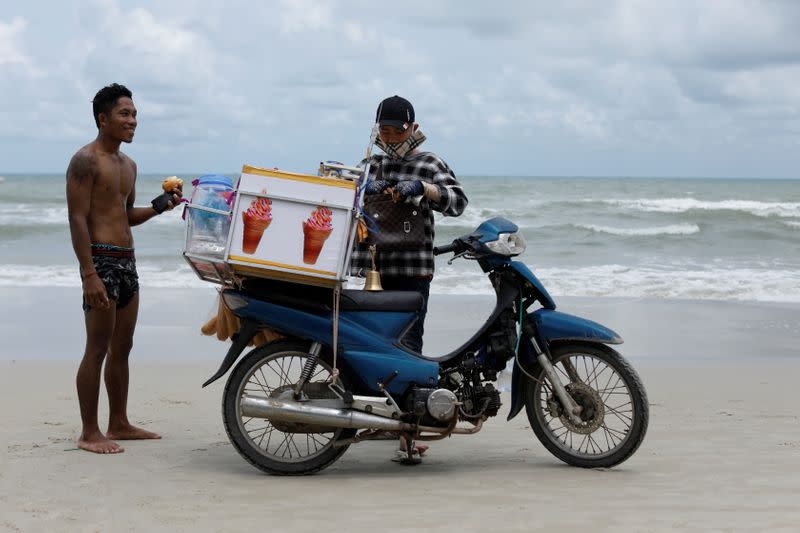 The Wider Image: In Cambodian casino town, Chinese bet on future after coronavirus