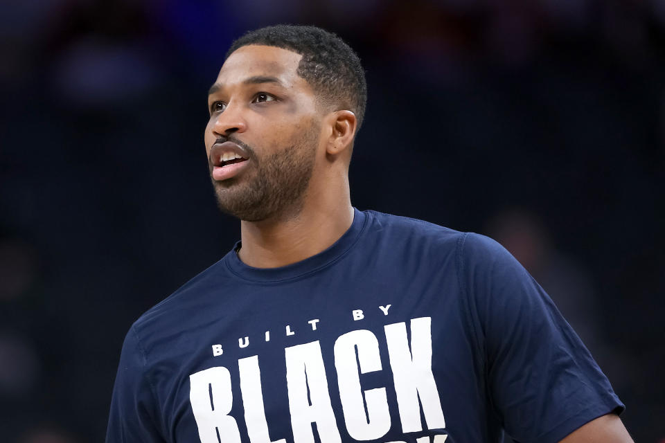 INDIANAPOLIS, INDIANA - FEBRUARY 11: Tristan Thompson #11 of the Indiana Pacers warms up before the game against the Cleveland Cavaliers at Gainbridge Fieldhouse on February 11, 2022 in Indianapolis, Indiana. NOTE TO USER: User expressly acknowledges and agrees that, by downloading and or using this Photograph, user is consenting to the terms and conditions of the Getty Images License Agreement. (Photo by Dylan Buell/Getty Images)